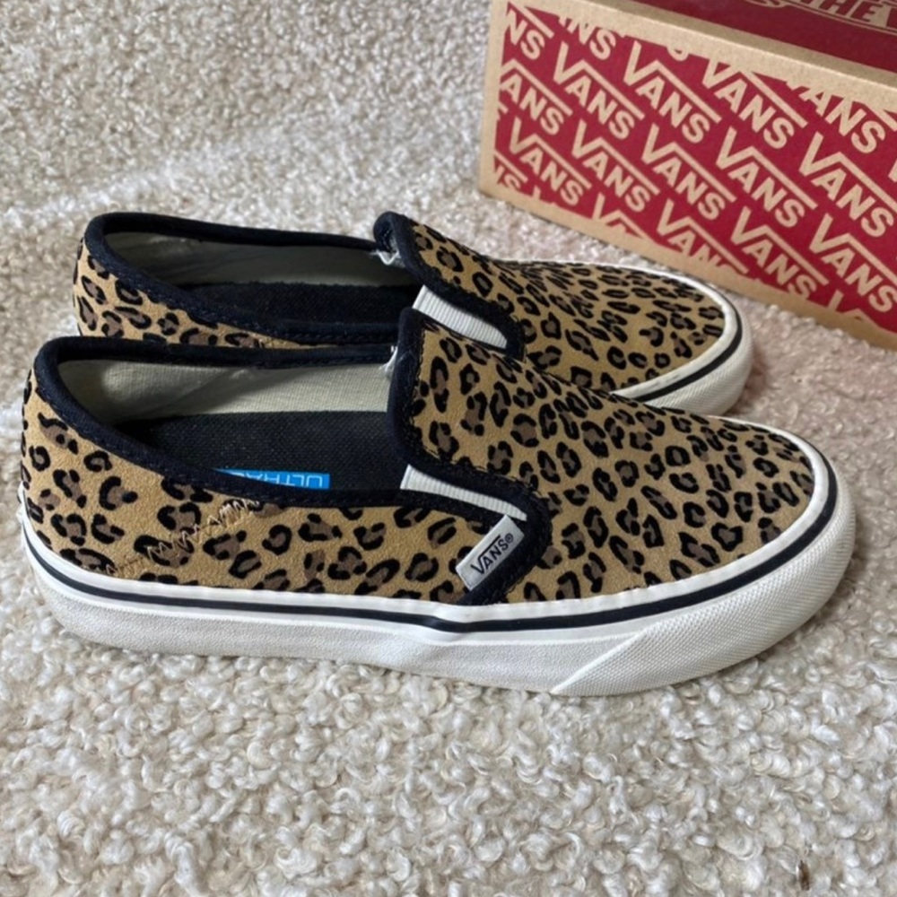 VANS Chitah Canvas Skate Shoes
